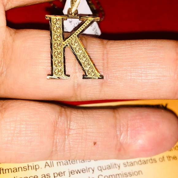 10k solid gold K initial pendant, NOT plated, Diamond cut custom made initial - Picture 4 of 6